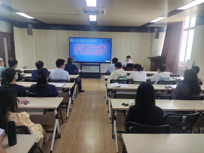 校（院）“红星”党员先锋宣讲团走进环境学部宣讲主题教育专题党课