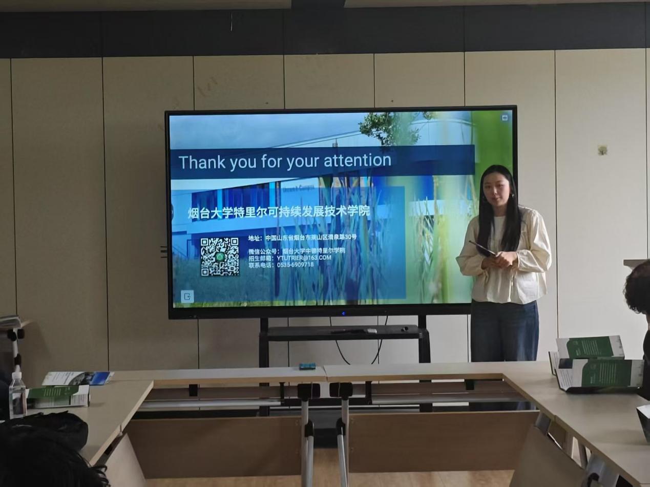 校友回访话深情，探索国际新视野